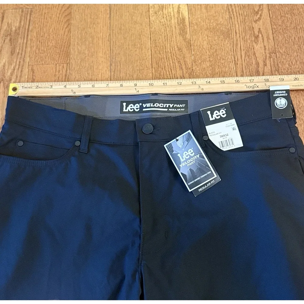NWT Lee Men's Velocity Pant 38x32 Regular Fit W/ Comfort Band Black Golf Casual